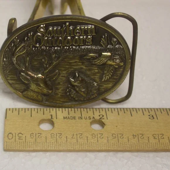 Vintage 1986 Limited Edition Southern Outdoors Belt Buckle - Picture 4 of 5